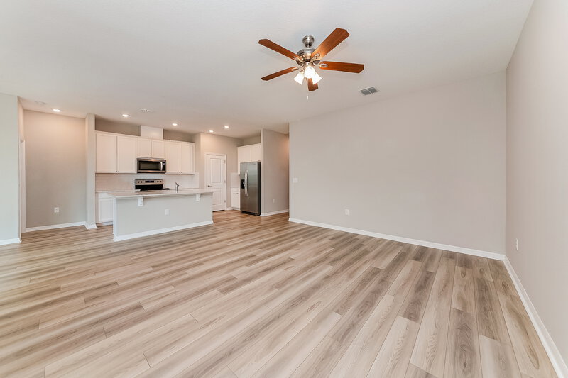 2,375/Mo, 417 Daylily Blvd Nokomis, FL 34275 Living Room View 3