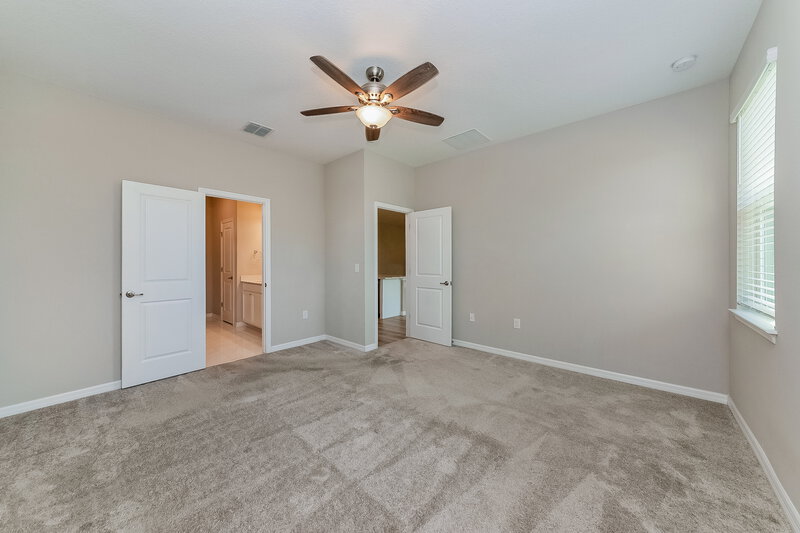 2,375/Mo, 417 Daylily Blvd Nokomis, FL 34275 Main Bedroom View