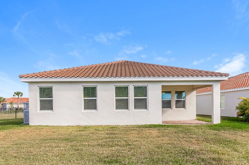 2,375/Mo, 417 Daylily Blvd Nokomis, FL 34275 Rear View
