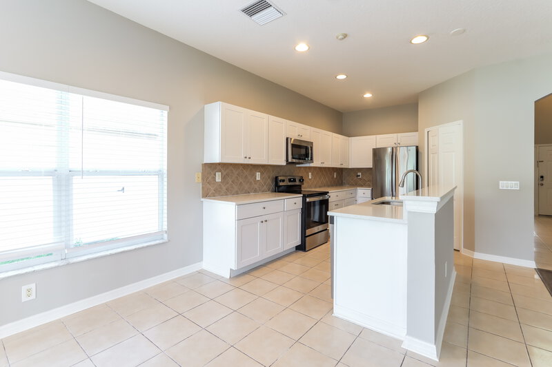 3,135/Mo, 11312 82nd St E Parrish, FL 34219 Kitchen View