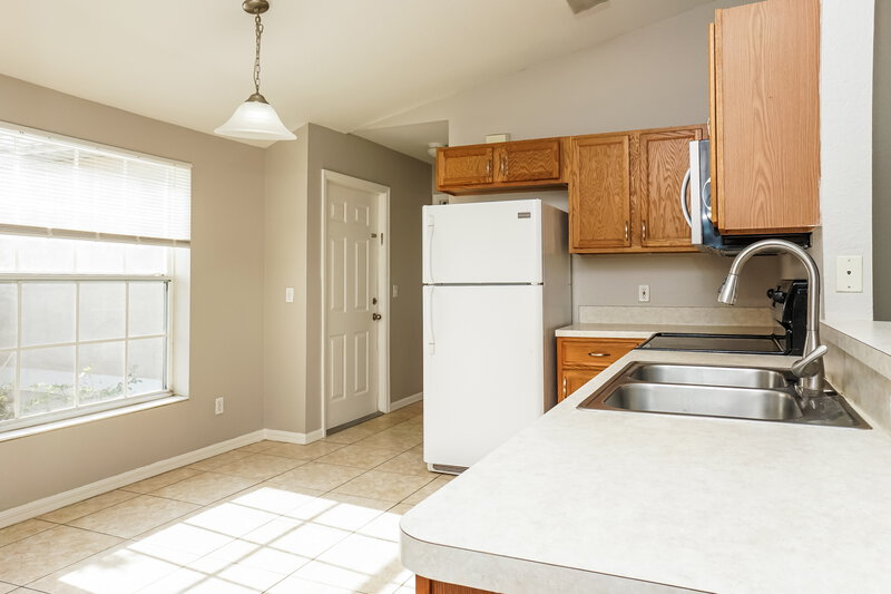1,625/Mo, 5382 Hightower Rd North Port, FL 34288 Kitchen View