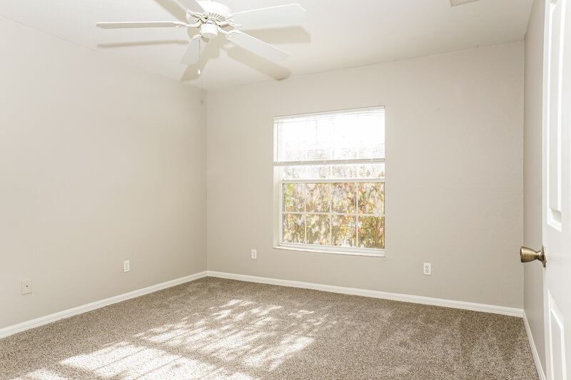 1,625/Mo, 5382 Hightower Rd North Port, FL 34288 Main Bedroom View