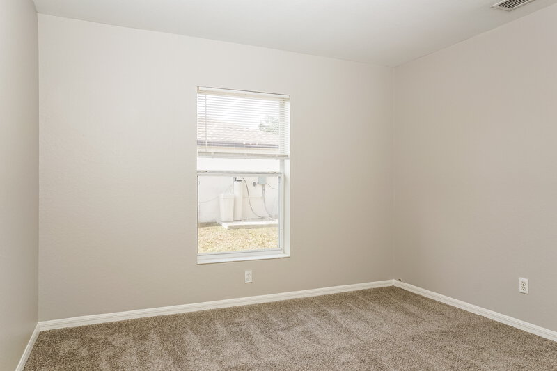 1,625/Mo, 5382 Hightower Rd North Port, FL 34288 Bedroom View