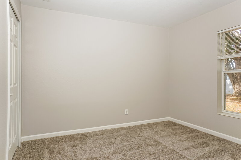 1,625/Mo, 5382 Hightower Rd North Port, FL 34288 Bedroom View 2