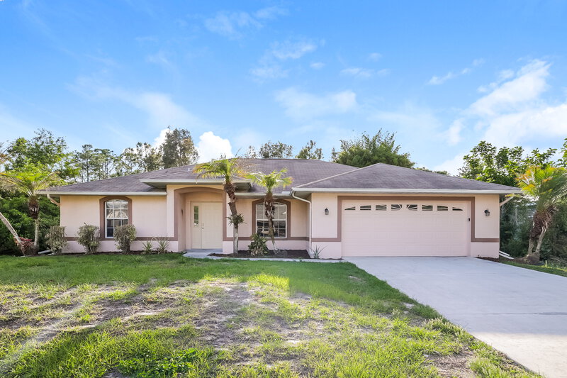2,390/Mo, 710 Fullerton Ave S Lehigh Acres, FL 33974 External View