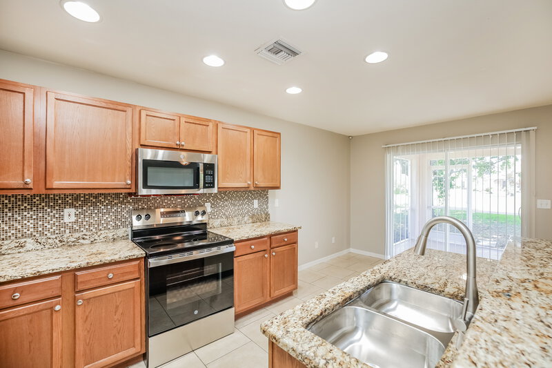1,930/Mo, 184 Antofagasta St Punta Gorda, FL 33983 Kitchen View