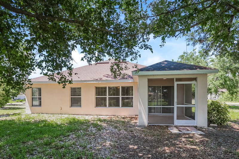 1,930/Mo, 184 Antofagasta St Punta Gorda, FL 33983 Rear View