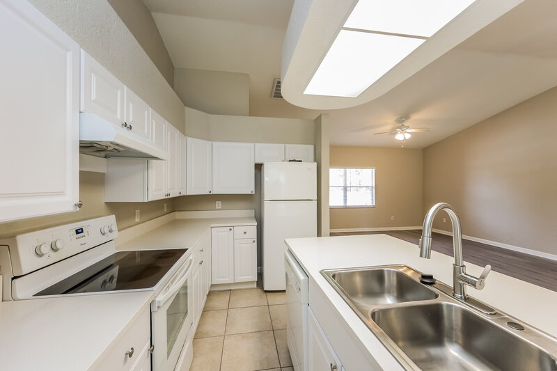 1,790/Mo, 4139 Magenta Ave North Port, FL 34288 Kitchen View 2
