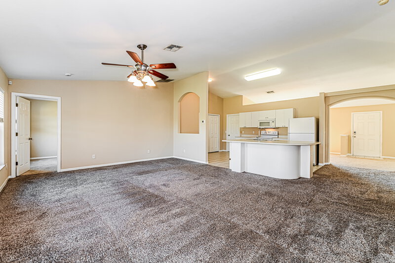 1,660/Mo, 515 SE 26th Ter Cape Coral, FL 33904 Living Room View 2
