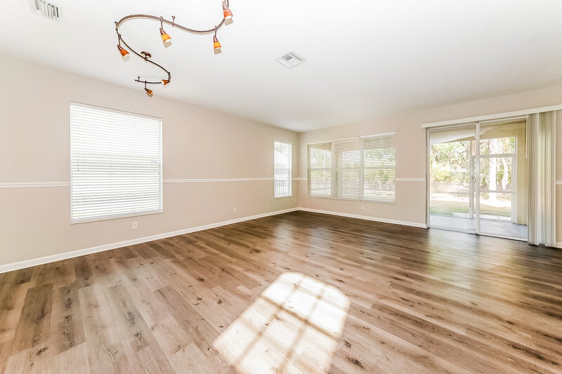 2,635/Mo, 5810 100th Ave E Parrish, FL 34219 Living Room View