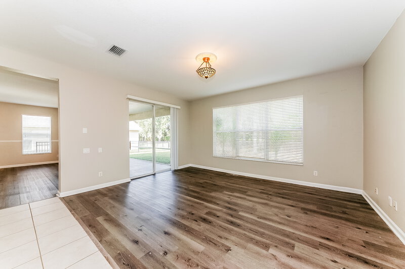 2,635/Mo, 5810 100th Ave E Parrish, FL 34219 Dining Room View