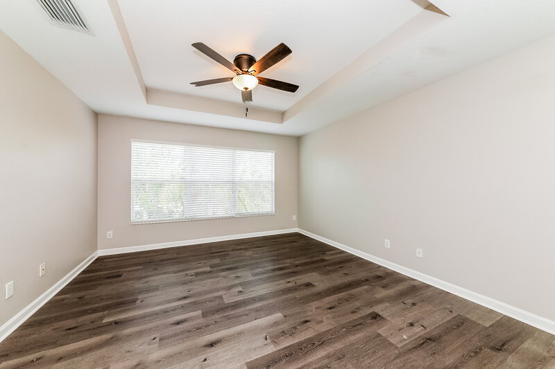 2,635/Mo, 5810 100th Ave E Parrish, FL 34219 Main Bedroom View