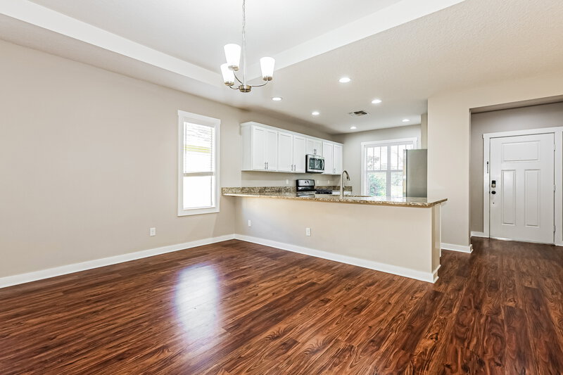 2,410/Mo, 11826 Forest Park Cir Bradenton, FL 34211 Dining Room View