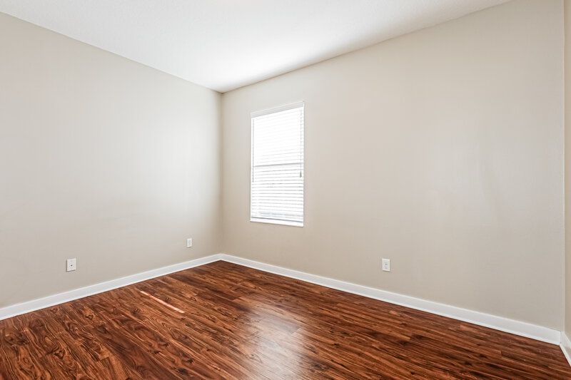 2,410/Mo, 11826 Forest Park Cir Bradenton, FL 34211 Bedroom View 2