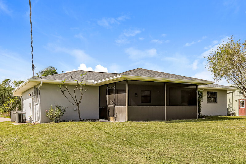 2,510/Mo, 1486 Song St Port Charlotte, FL 33952 Rear View 2
