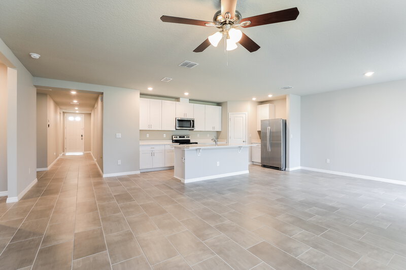 2,265/Mo, 10163 Daybreak Glen Parrish, FL 34219 Living Room View