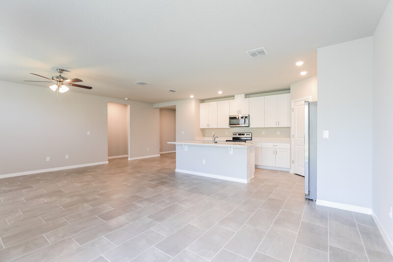 2,265/Mo, 10163 Daybreak Glen Parrish, FL 34219 Living Room View 2