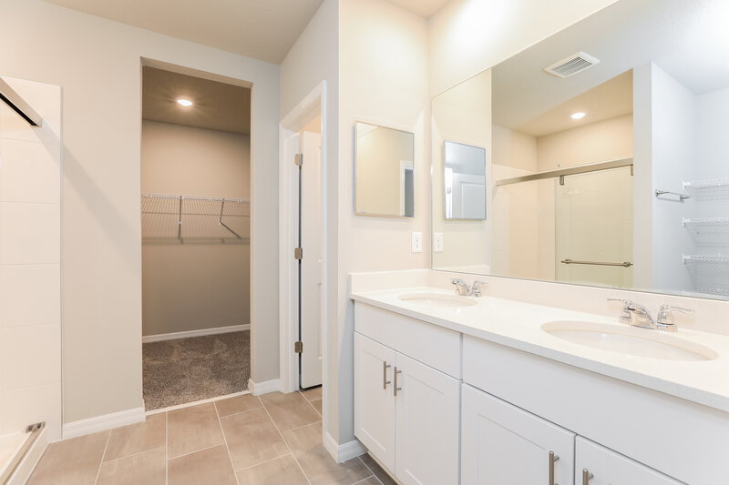 2,265/Mo, 10163 Daybreak Glen Parrish, FL 34219 Main Bathroom View