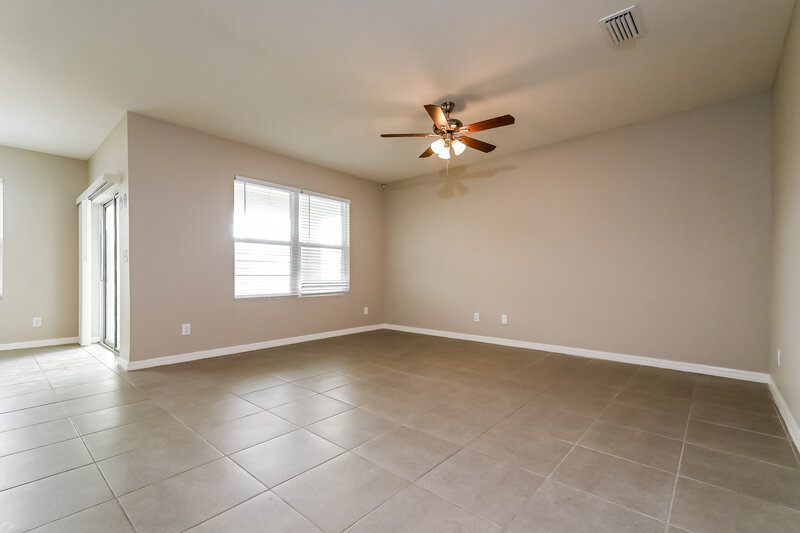 2,220/Mo, 5015 Willow Preserve Way Palmetto, FL 34221 Living Room View