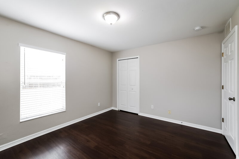 2,270/Mo, 313 SE 26th Ter Cape Coral, FL 33904 Bedroom View 2