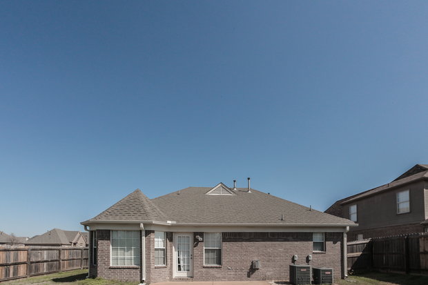 1,830/Mo, 3179 Peachtree Dr Southaven, MS 38672 Rear View