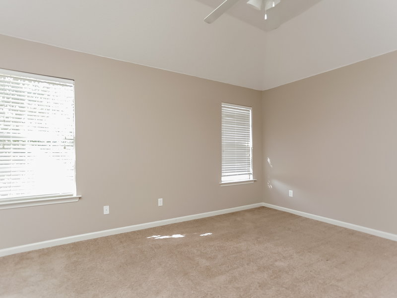 1,870/Mo, 8989 William Paul Dr Olive Branch, MS 38654 Master Bedroom View