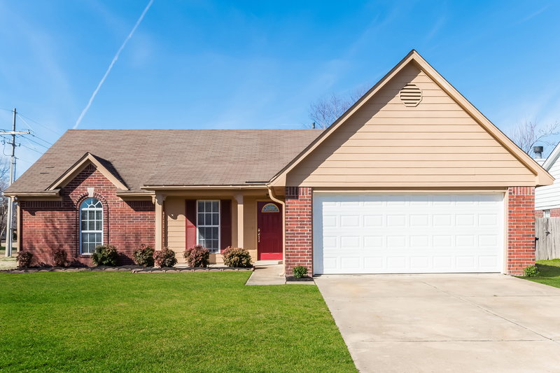 1,860/Mo, 7395 Bridle Cv Southaven, MS 38671 External View