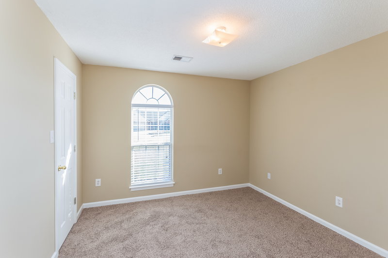 1,860/Mo, 7395 Bridle Cv Southaven, MS 38671 Bedroom View 4