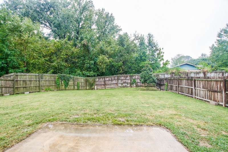 2,290/Mo, 7197 Willow Point Dr Horn Lake, MS 38637 Exterior View
