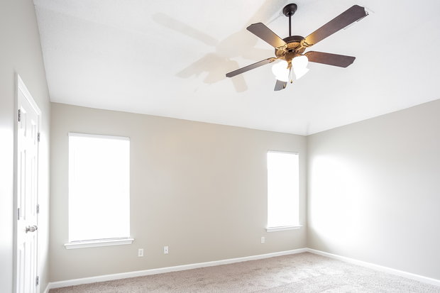 1,660/Mo, 5714 Bedford Loop E Southaven, MS 38672 Master Bedroom View 2