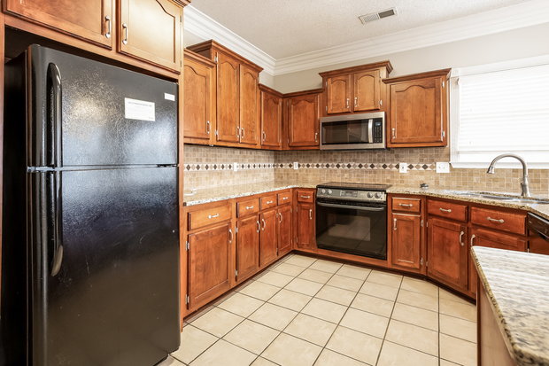 2,255/Mo, 4797 Stone Cross Dr Olive Branch, MS 38654 Kitchen View