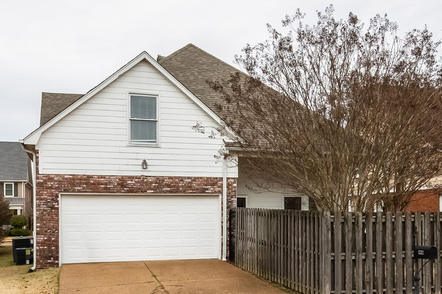 2,255/Mo, 4797 Stone Cross Dr Olive Branch, MS 38654 Rear View
