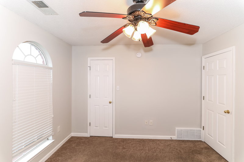 1,670/Mo, 7875 Sarah Ann Dr S Southaven, MS 38671 Bedroom View 3