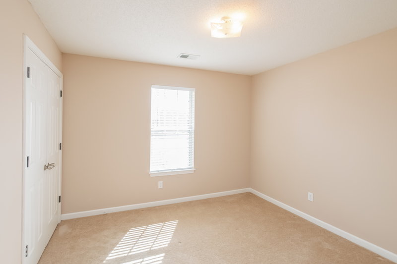 1,990/Mo, 9129 William Paul Dr Olive Branch, MS 38654 Bedroom View 2