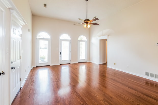 1,695/Mo, 10102 Fox Hunt Dr Olive Branch, MS 38654 Living Room View