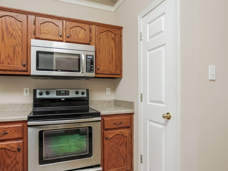 2,005/Mo, 1802 Mary Payton Cv Southaven, MS 38671 Kitchenmediumx View 2