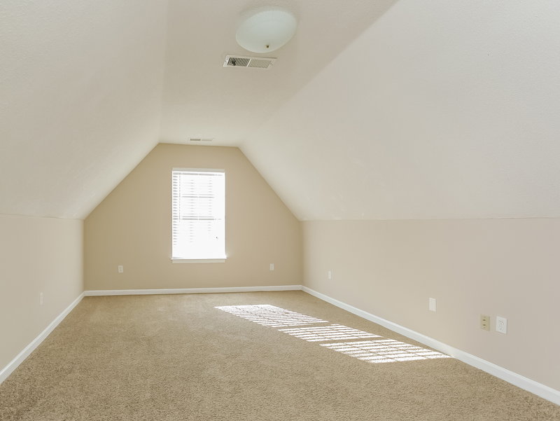 2,005/Mo, 1802 Mary Payton Cv Southaven, MS 38671 Bonus Roommediumx View