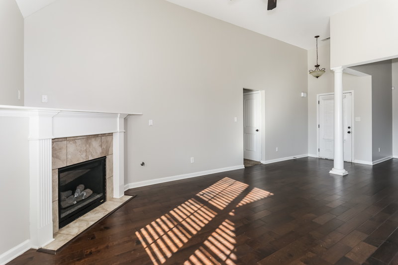 2,125/Mo, 4743 Shinault Ln Olive Branch, MS 38654 Living Room View
