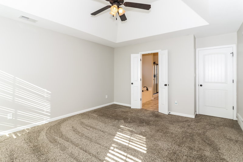 2,125/Mo, 4743 Shinault Ln Olive Branch, MS 38654 Master Bedroom View