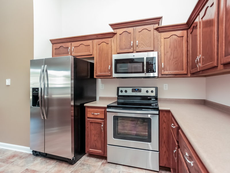 1,620/Mo, 8416 Inverness Dr Southaven, MS 38672 Kitchen View 2
