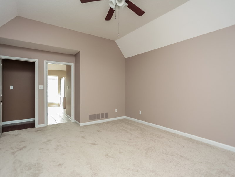 1,620/Mo, 8416 Inverness Dr Southaven, MS 38672 Master Bedroom View 2