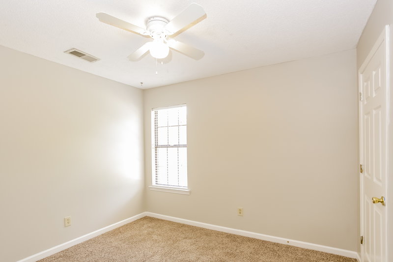 3,500/Mo, 2815 S Cherry Dr Southaven, MS 38672 Bedroom View