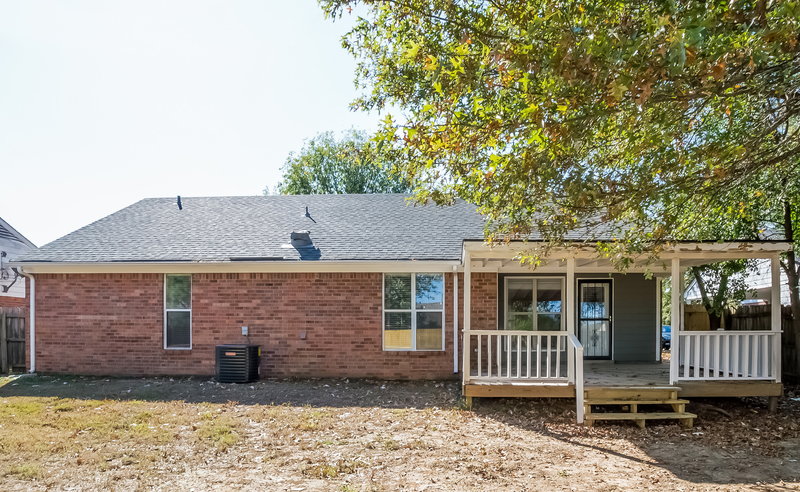 1,885/Mo, 10378 Yates Dr Olive Branch, MS 38654 Rear View 2