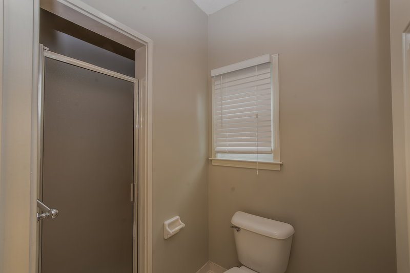 2,305/Mo, 8595 Bell Ridge Dr Olive Branch, MS 38654 Bathroom View 2