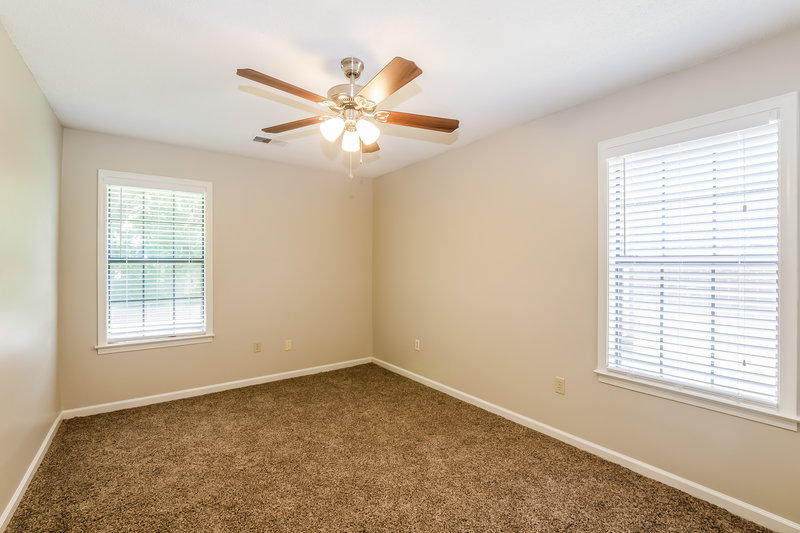 1,940/Mo, 6760 Diana Dr Olive Branch, MS 38654 Master Bedroom View 2