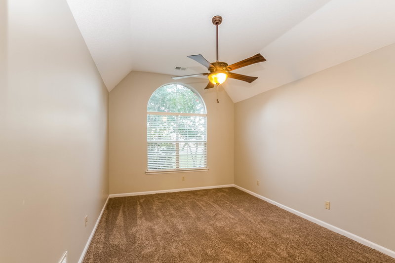 1,850/Mo, 8481 Regal Bend Dr Olive Branch, MS 38654 Master Bedroom View