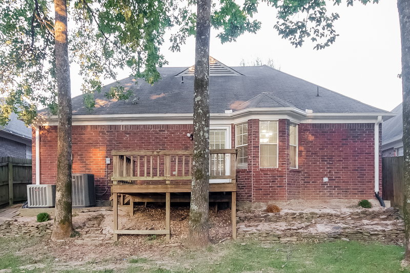 1,850/Mo, 8481 Regal Bend Dr Olive Branch, MS 38654 Rear View