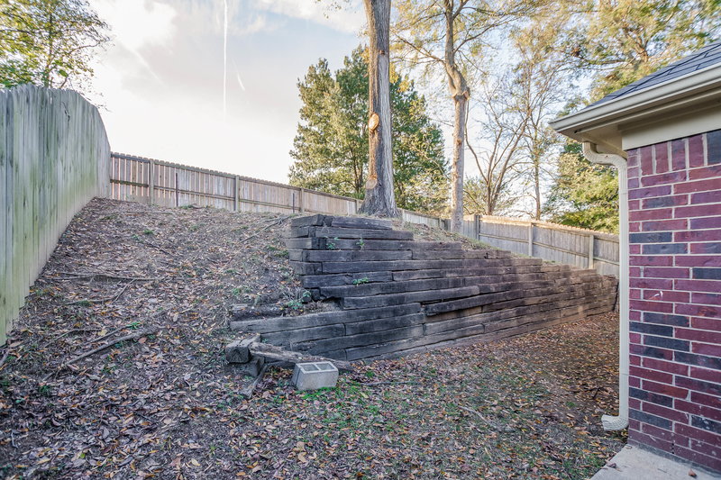 1,875/Mo, 8205 Regal Bend Dr Olive Branch, MS 38654 Rear View 3