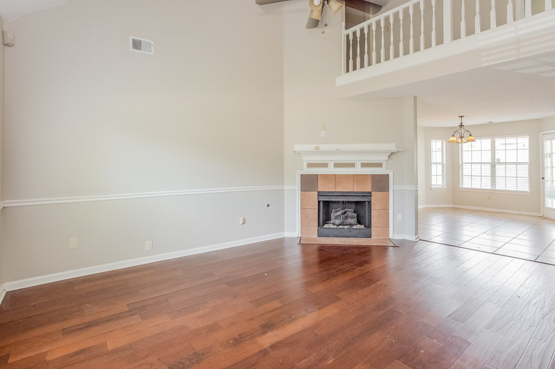 2,700/Mo, 1862 Towson Ln Horn Lake, MS 38637 Living Room View 2