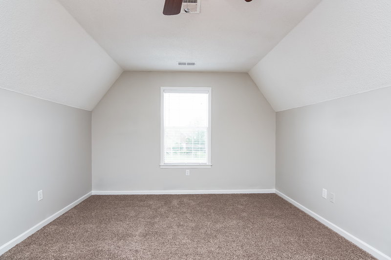 2,240/Mo, 5695 Kuykendall Dr Southaven, MS 38672 Bonus Room View